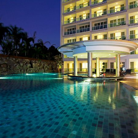 Centara Nova Hotel Pattaya Dış mekan fotoğraf