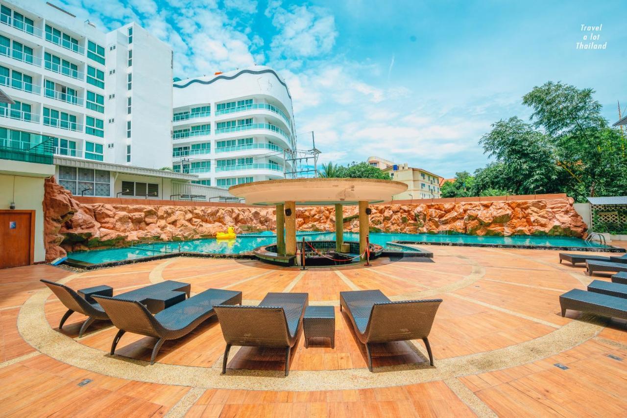 Centara Nova Hotel Pattaya Dış mekan fotoğraf