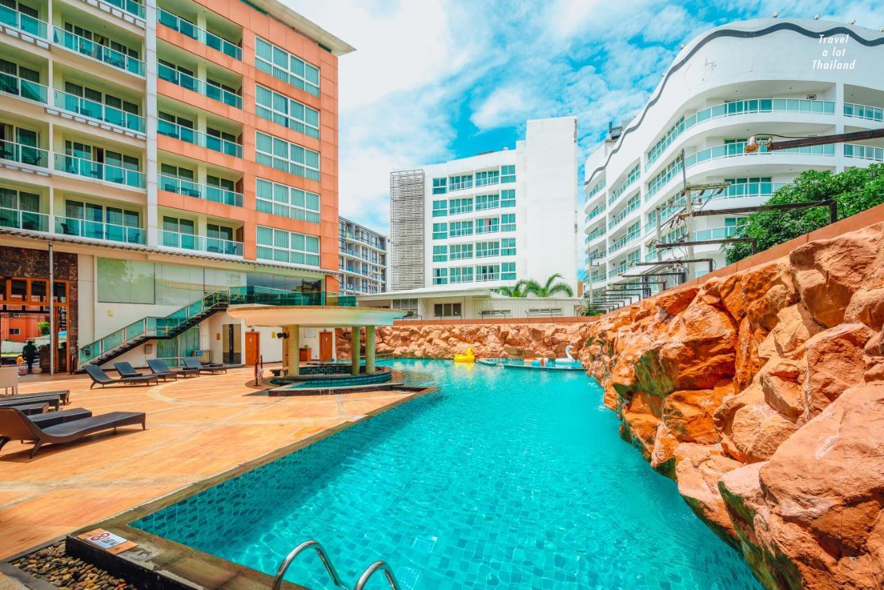 Centara Nova Hotel Pattaya Dış mekan fotoğraf